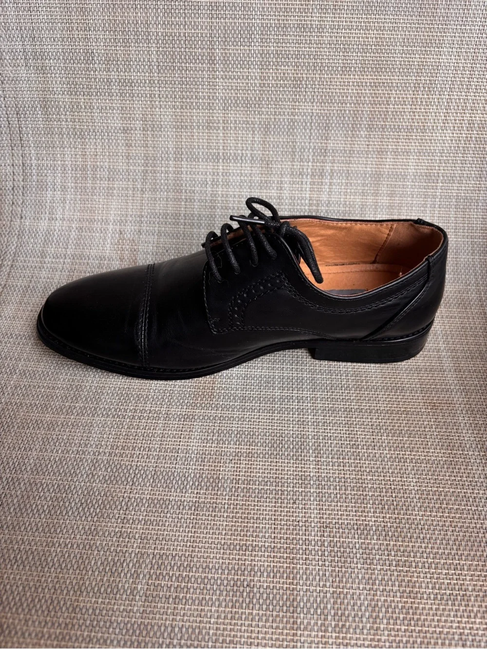 Tip Top Kids Black Cap-Toe Lace-Up Dress Shoes